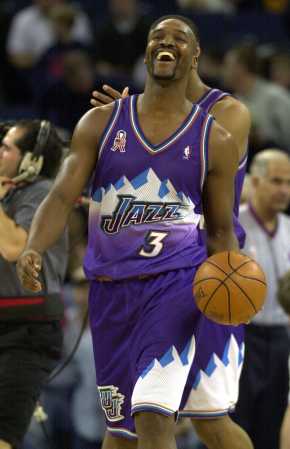 凯尔特人压哨绝杀全场沸腾