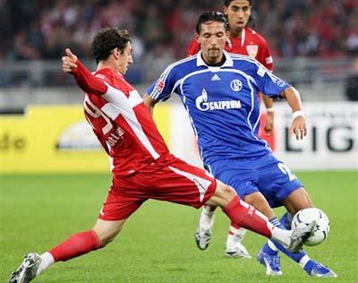 河南球迷在看台打出TIFO：United as one，we make history