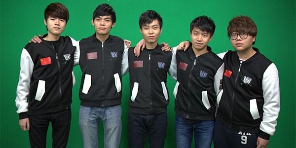 施洛特贝克批队友：大家各自为战，替补登场的球员还一直丢球