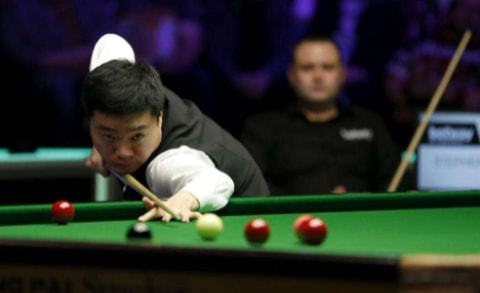 莱比锡6-0大胜法兰克福，迪奥曼德戴帽，鲍姆加特纳一射两传