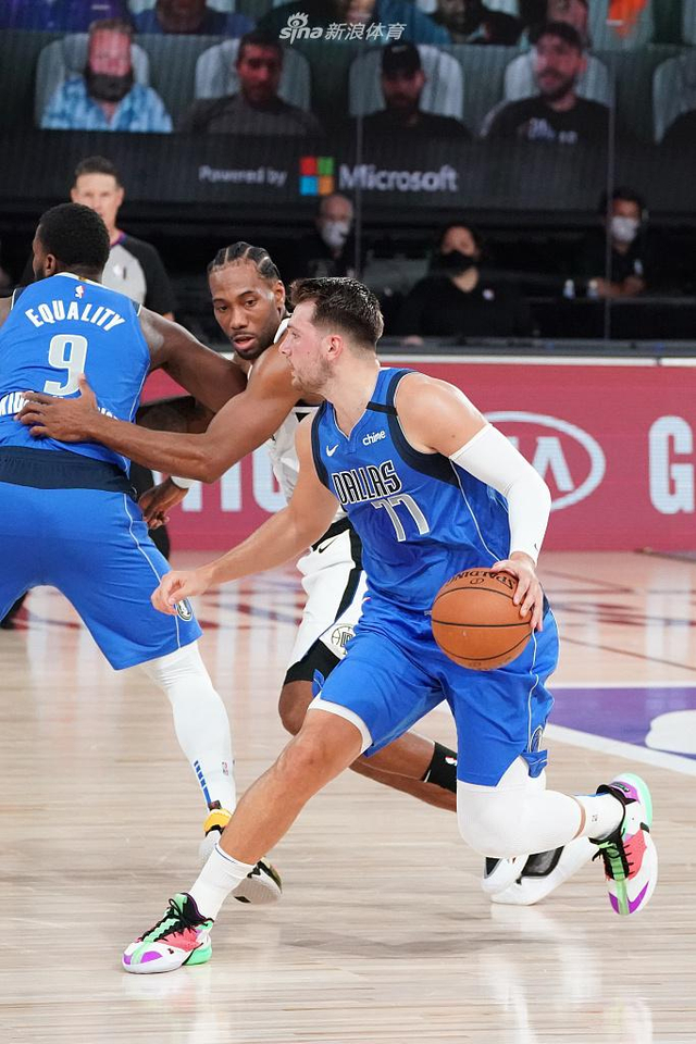 期选择回到 期选择回到